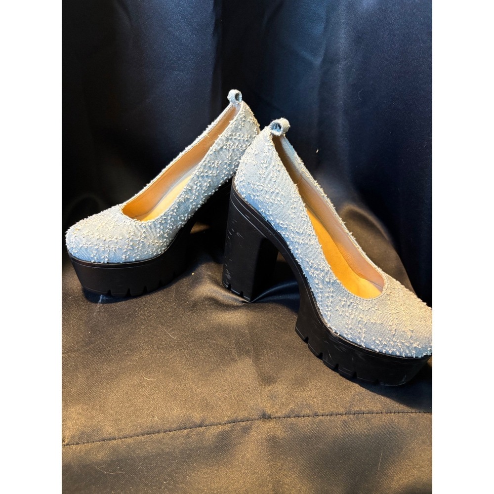 Light Wash Distressed Denim Platform Pumps Chunky Black Lug Sole Block Heel Y2K